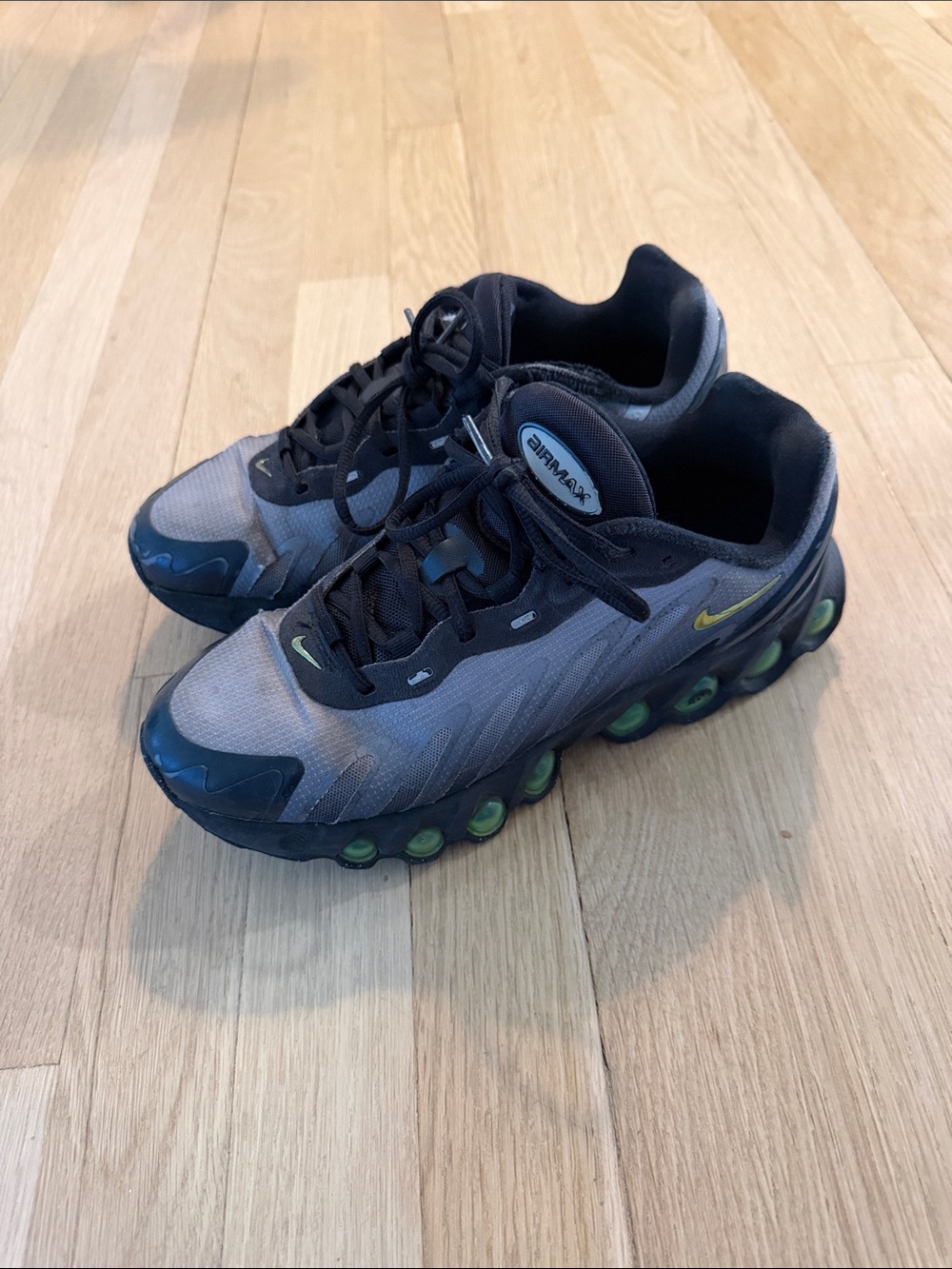 Nike Kids Black and Gray Sneakers with Lime Green Accents